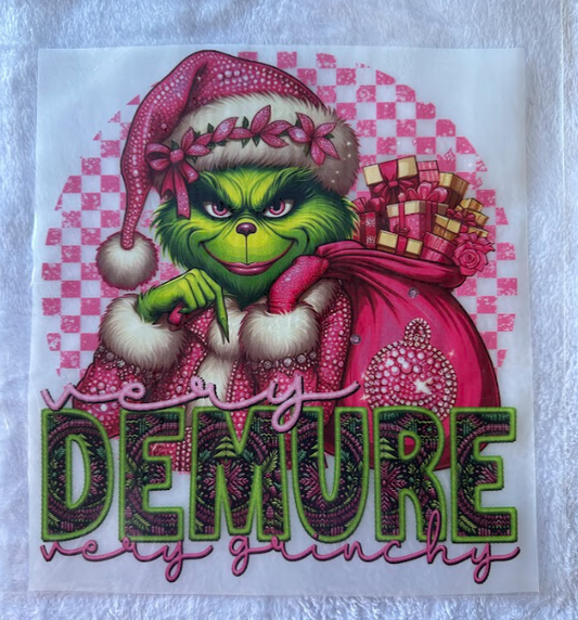 Demure Grinch